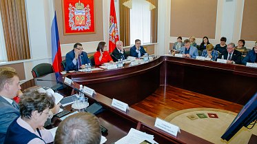 На расширенном заседании комитета - о проекте бюджета